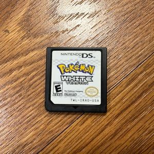 Pokémon White Version for DS